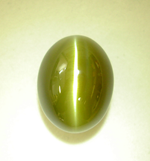 The Chrysoberyl cat's eye which has been repaired.