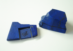 Lapis rough material