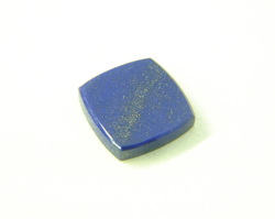 The same Lapis cabochon is now nicely polished and the blue color comes out.